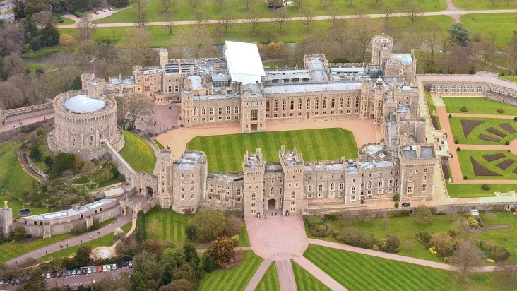 Castelo de Windsor (Reprodução: CNN/ Wikimedia Commons)