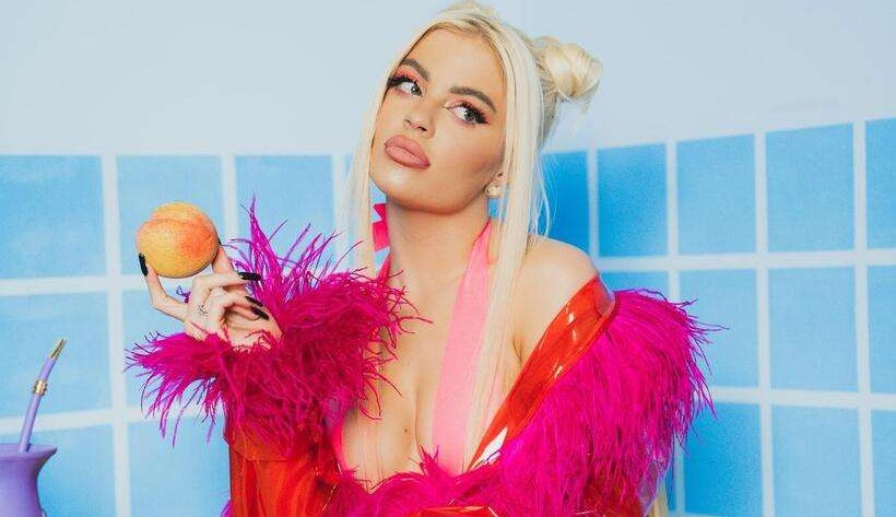 Luisa Sonza e seu “/Doce 22″/: o álbum pop mais ouvido do ano no Spotify Brasil