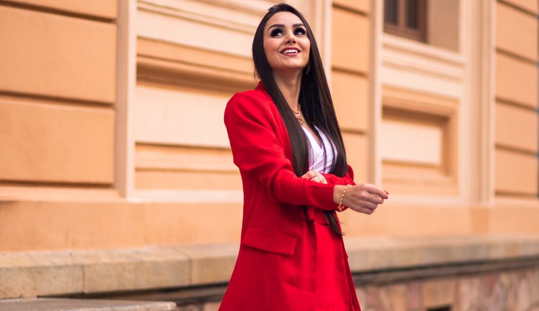 Especialista em vendas online, Kethelyn Antunes conquista seus espaço também como influenciadora digital