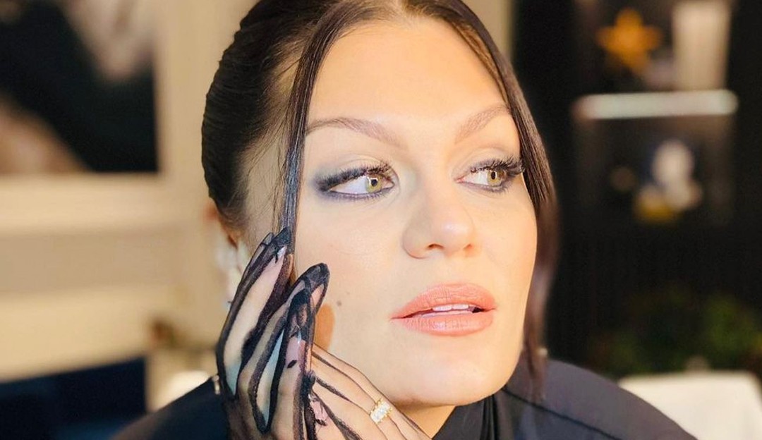 Jessie J revela dificuldades após aborto