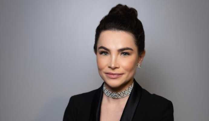 Dermatologista Talita Pompermaier saiu de Vilhena, em Rondônia e realizou atualizações em Harvard Medical School e na Michigan University