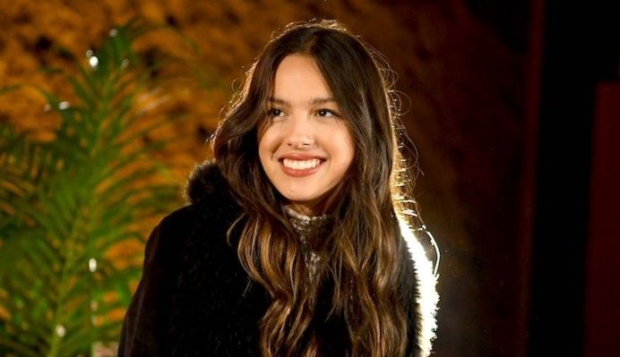 Olivia Rodrigo lança música de natal que fez com 5 anos