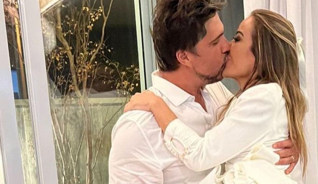 Léo Chaves anuncia novo casamento no Instagram