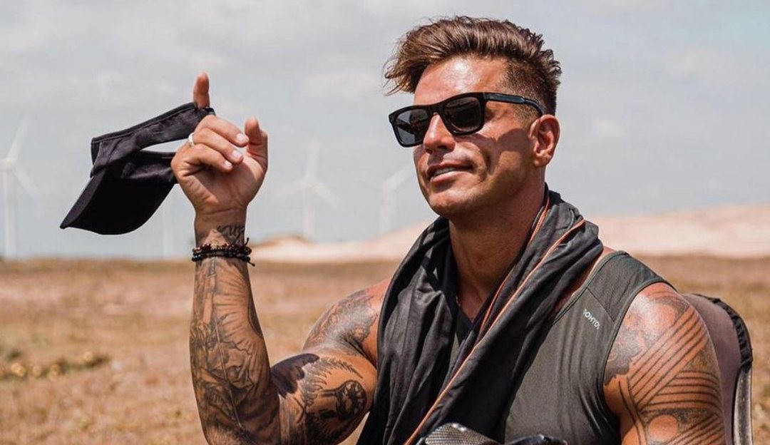 Fernando Fernandes será o novo apresentador de No Limite