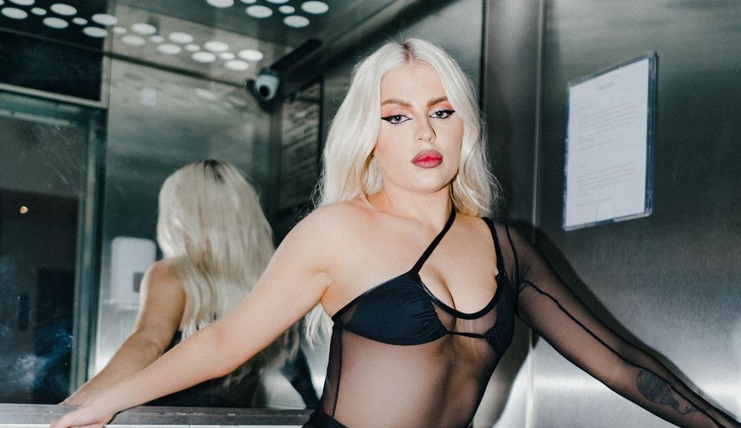 Luísa Sonza leva fãs à loucura após publicar fotos sensuais  