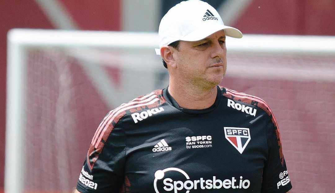 Covid-19 resulta em 14 desfalques no elenco do São Paulo