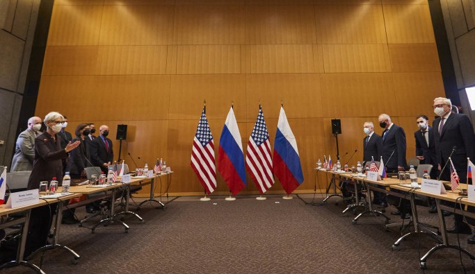 Vice-secretária dos EUA fala sobre suposta invasão russa na Ucrânia