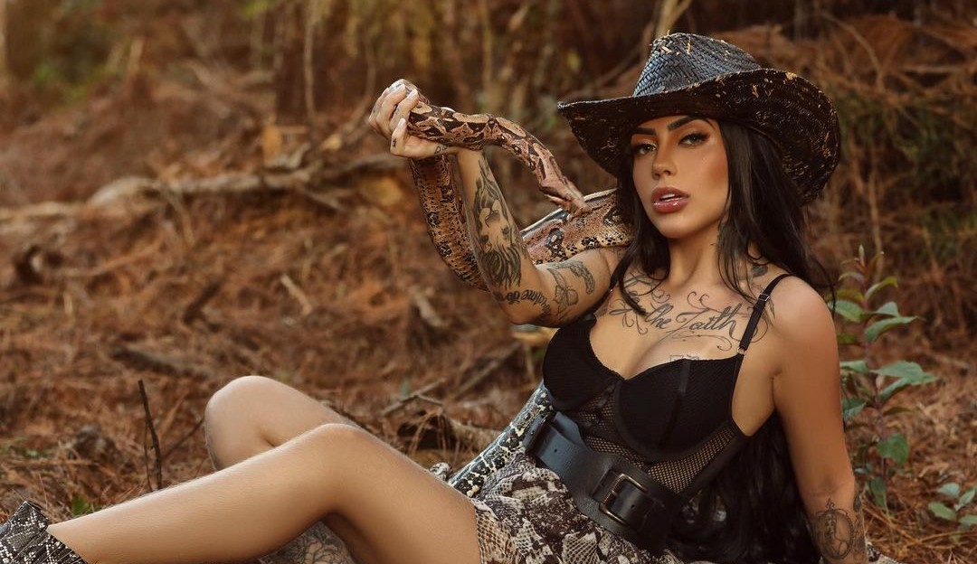 Após aparecer com Dynho Alves, Mirella fala sobre Stéfani