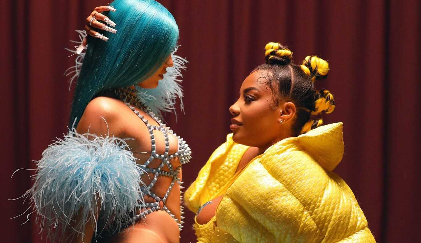 Luisa Sonza e Ludmilla aparecem sensualizando em divulgação de novo single