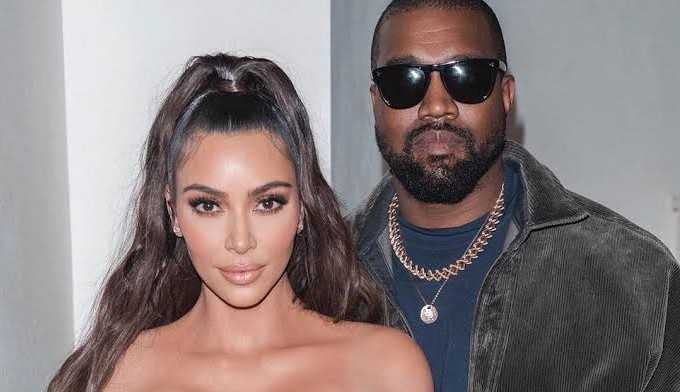 Kim Kardashian é presenteada por Kanye West no Valentine”/s Day