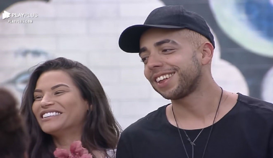 Raissa Barbosa teve ciúmes de Lidi Lisboa e ameaçou terminar relação com Lucas Selfie