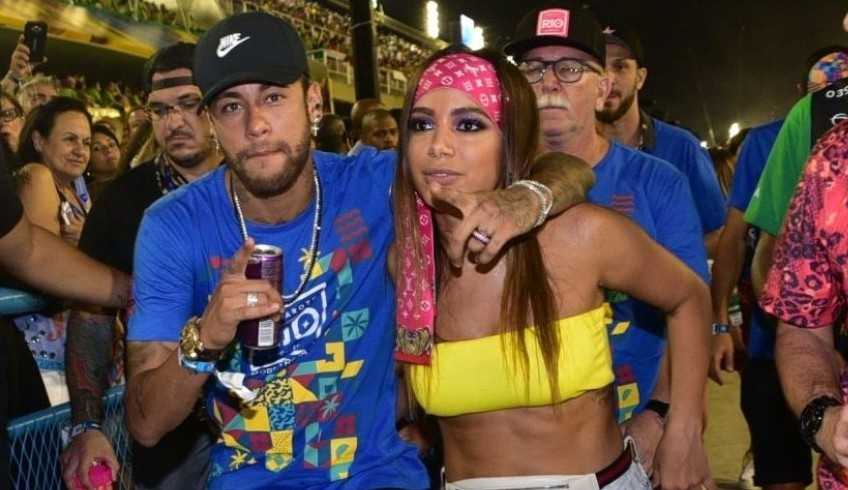 Neymar entrega malemolência em challenge da música “/Envolver”/