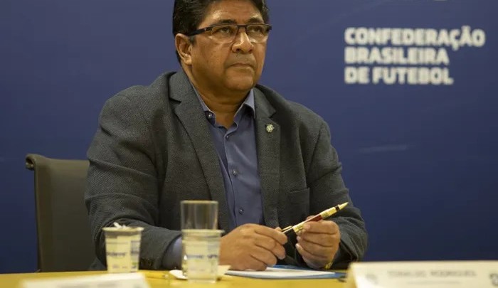 CBF envia documento que pretende tirar pontos de clubes em caso de racismo