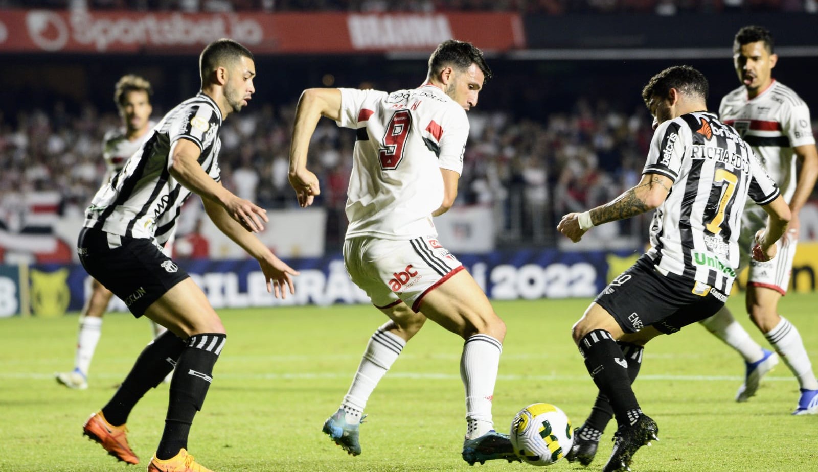 Ceará empata com São Paulo em jogo complicado no Morumbi