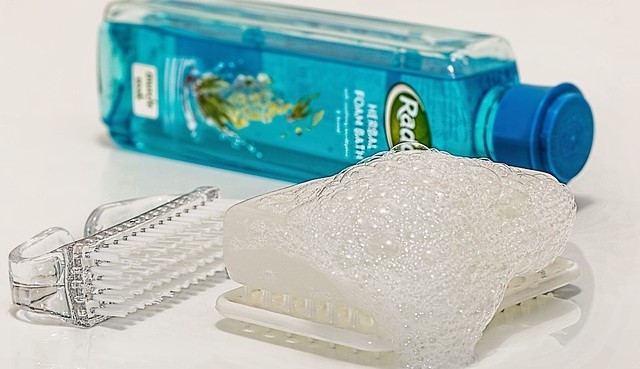 Como cuidar da pele após o uso de maquiagem