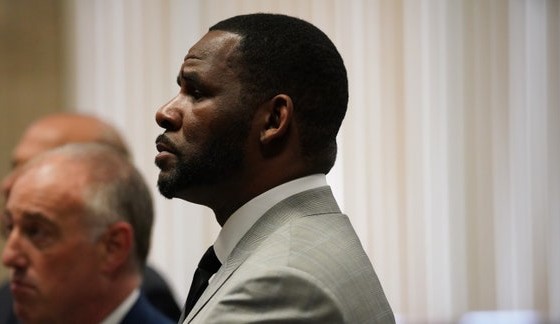 R. Kelly é condenado a 30 anos de prisão por tráfico sexual