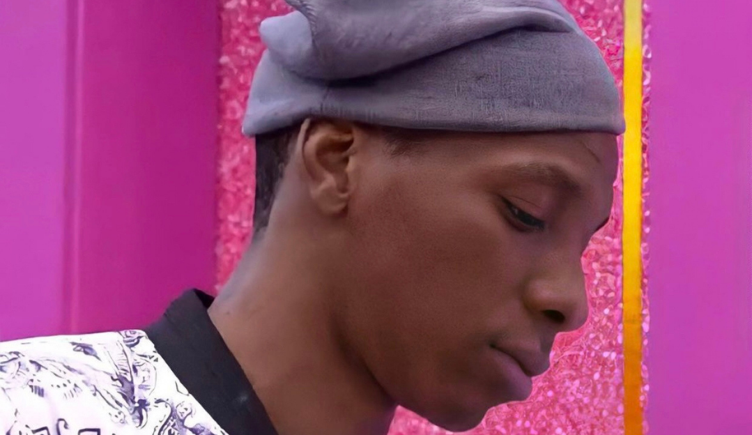 BBB21: Ex-namorada de Lucas Penteado registra BO por cárcere privado e agressão