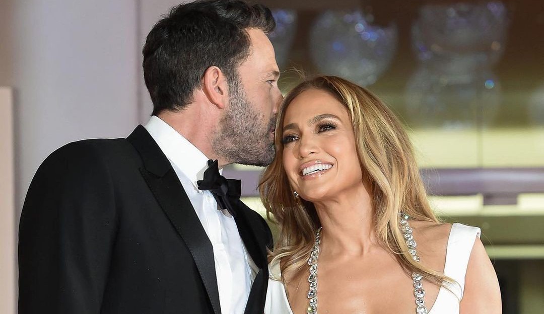 Jennifer Lopez divulga imagens e detalhes de seu casamento com Ben Affleck