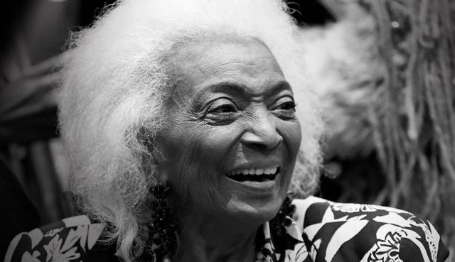 Falece Nichelle Nichols, Tenente Ahura de Star Trek, aos 89 anos