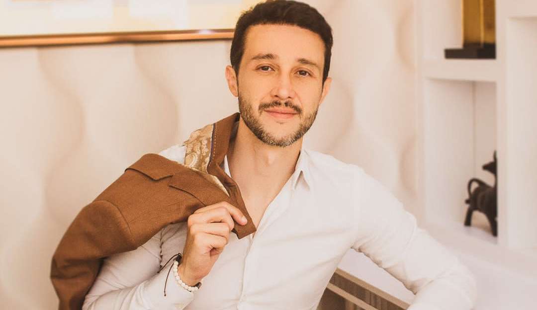 Dr. Georgen Hauagge, médico referência em pálpebras, explica sobre blefaroplastia sem cortes