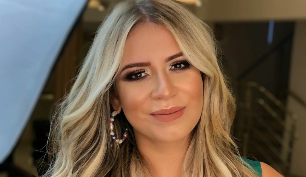 Marília Mendonça é questionada sobre cirurgia e responde seguidor