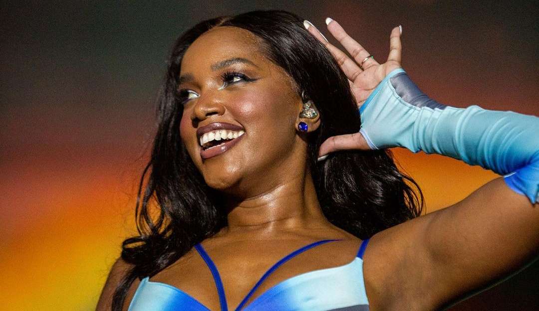 Iza anuncia novo single para projeto “Três”