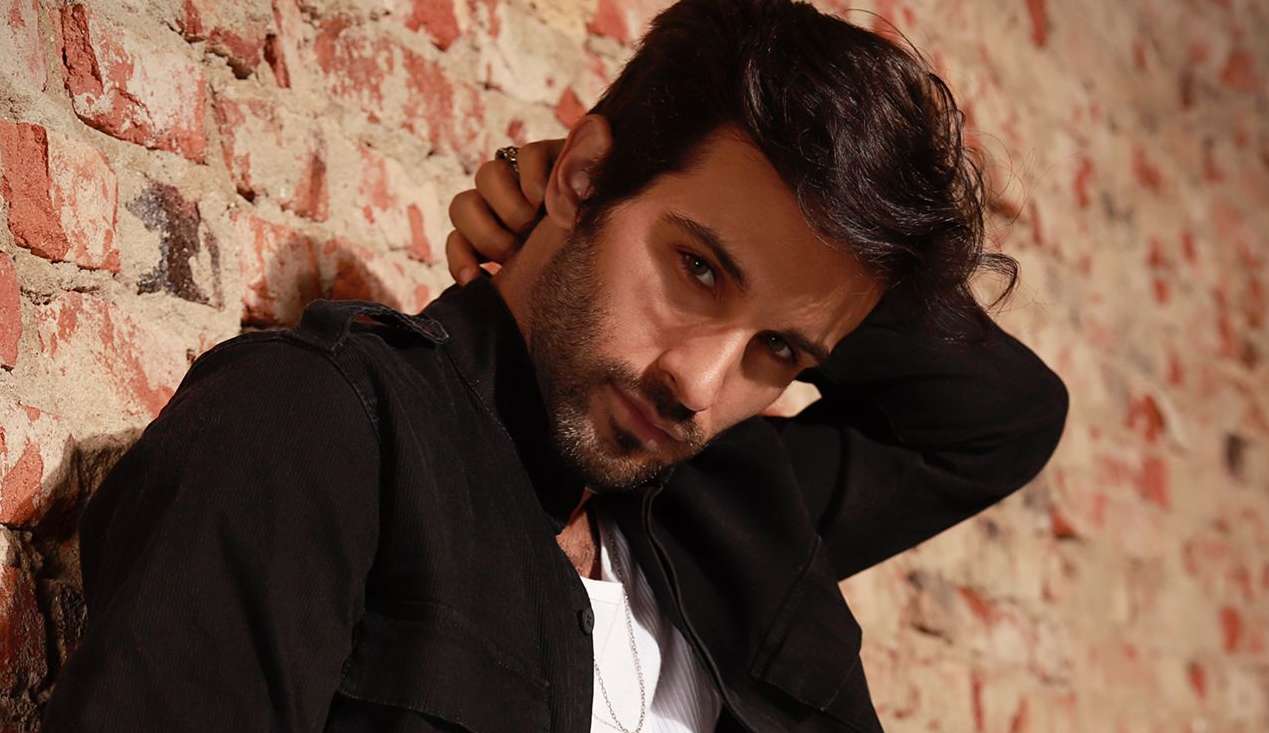 Confira a entrevista exclusiva com o ator e modelo Bruno Bevan