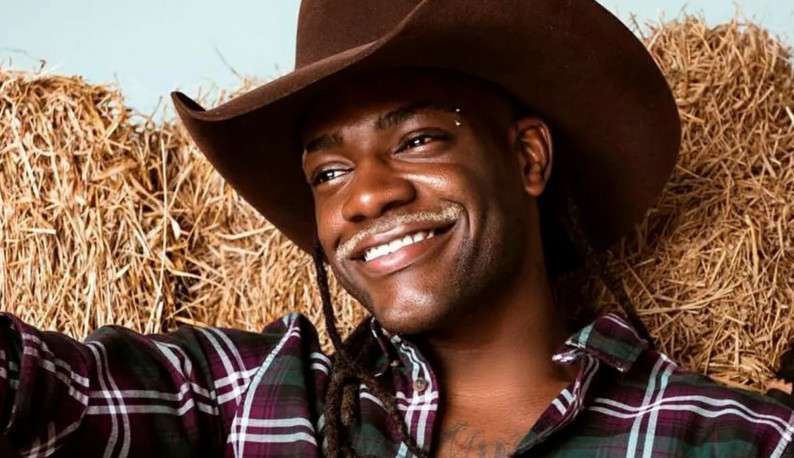 Pelé afirma que não está mais aguentando permanecer no reality