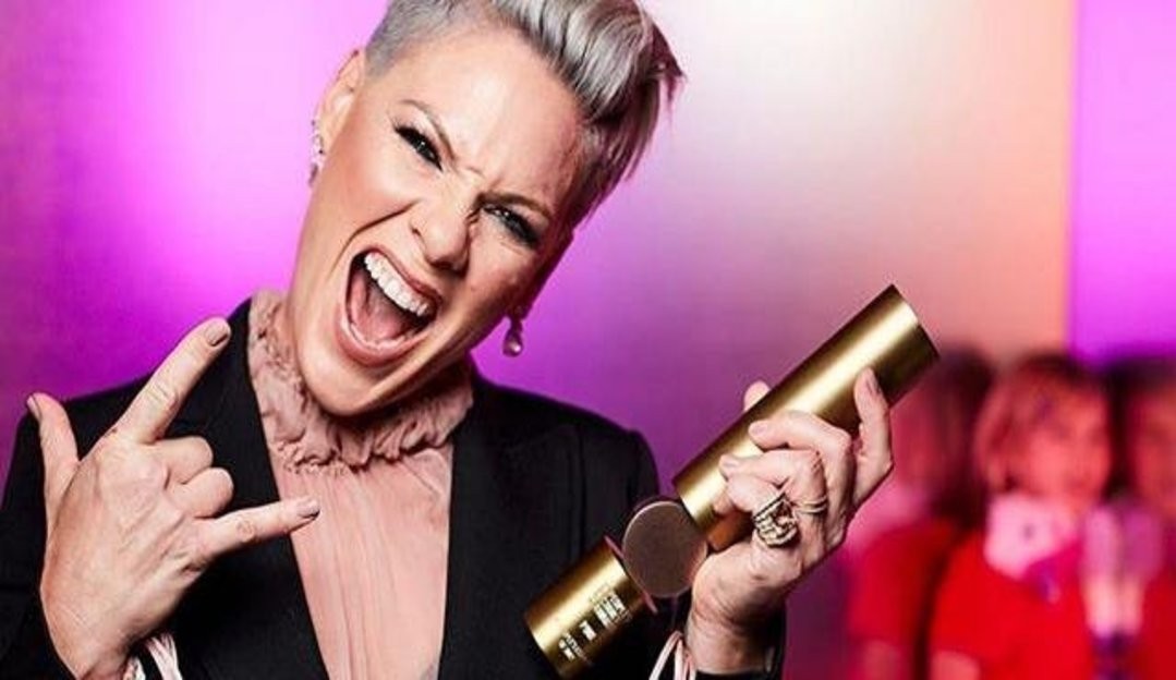 Pink lança documentário na Amazon Prime: “All I Know So Far”