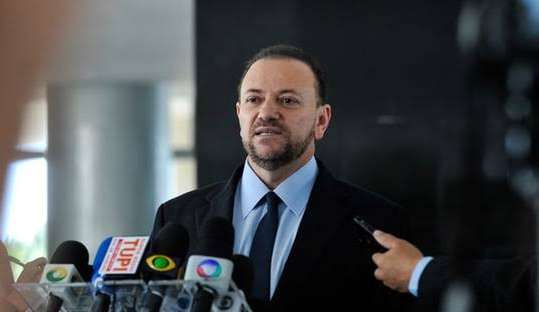 Coordenador da campanha do Partido dos Trabalhadores (PT) defende encontro entre Lula e Jair Bolsonaro