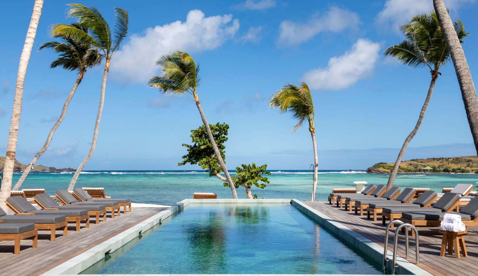 Temporada de Verão St Barth: Le Sereno relança seu beach club Plage