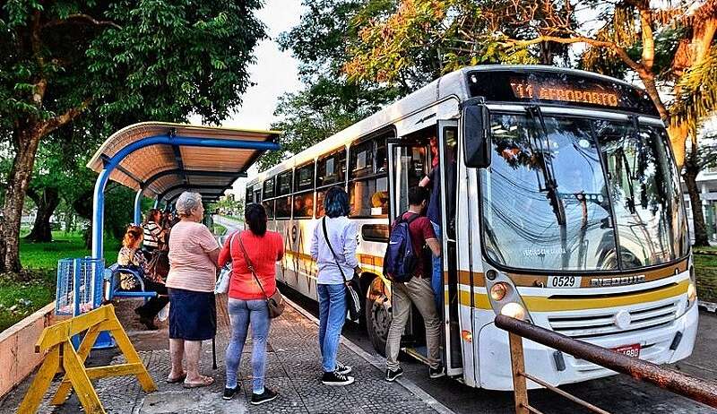 STF decide aprovar gratuidade de passagens para jovens de baixa renda