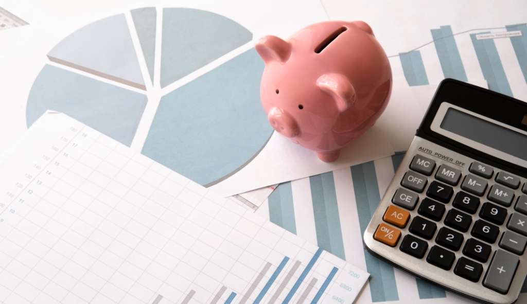 Brasil cria 159 mil empregos formais em outubro, 37% a menos que no ano passado