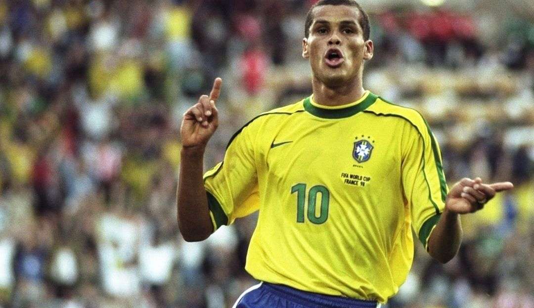 Rivaldo declara apoio à Argentina em suas redes sociais