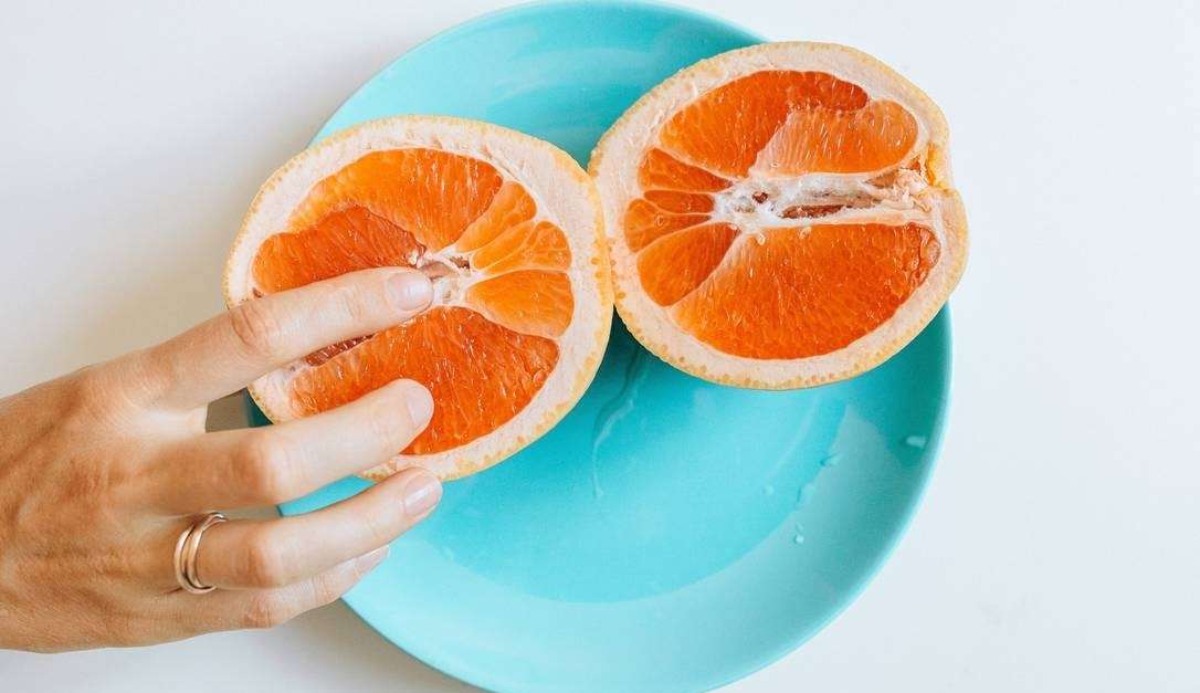 Ginecologista desmistifica o Ponto G e explica a importância de estimular outras zonas erógenas