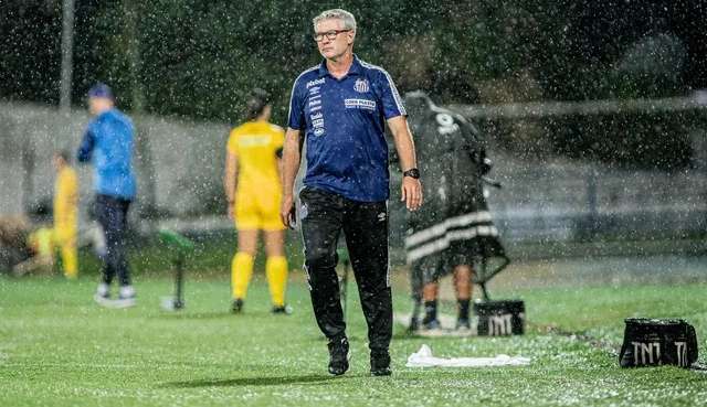 Santos pode sair da zona de rebaixamento no Paulistão