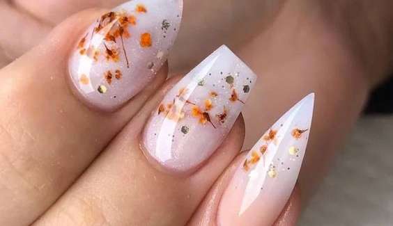 Unhas florais prometem ser nova tendência