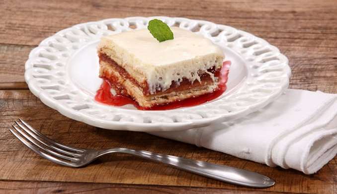 Aproveite o Dia da Mulher com uma sobremesa deliciosa: experimente a Torta Crepe