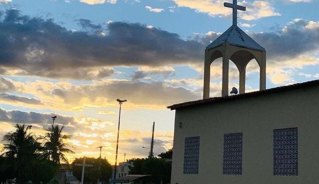 Filha e genro do prefeito terminam fase eliminatória de concurso em 1º e 2º lugar