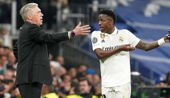 Ancelotti quer ficar no Real Madrid