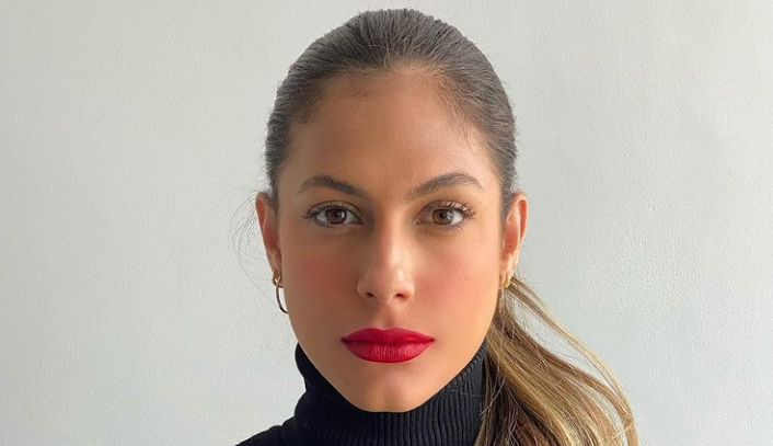 Mari Gonzalez manda indireta sobre casamento para o noivo