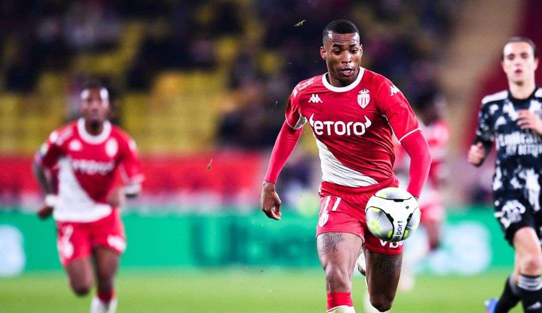 Jean Lucas deve permanecer na Europa mesmo com interesses de Palmeiras e Flamengo