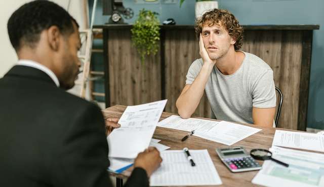 Pequenos negócios com dívidas em atraso estão crescendo