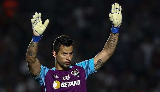 Fábio se tornará o brasileiro com mais jogos pela Libertadores