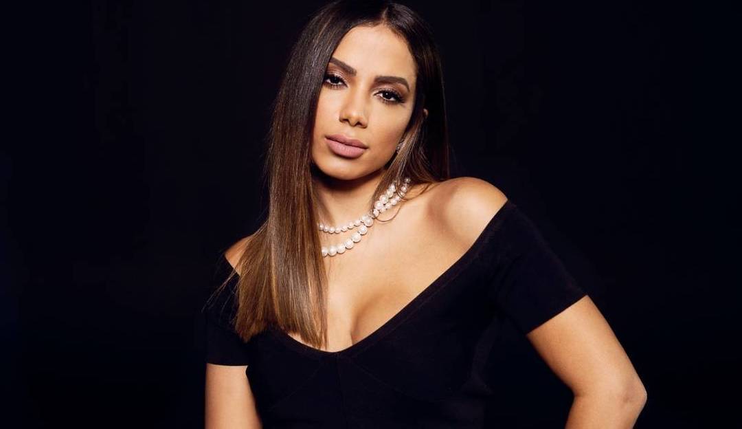 Anitta revela desejo de ser mãe: “/Quando eu tiver uns 30″/
