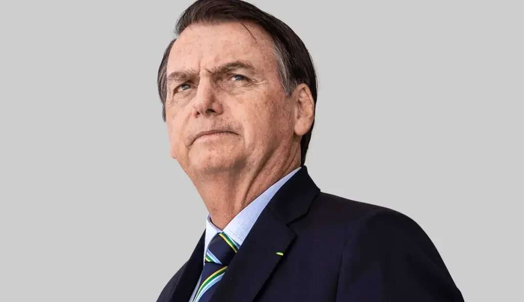Enfermeira concedeu senha para apagar registro de vacinação de Bolsonaro