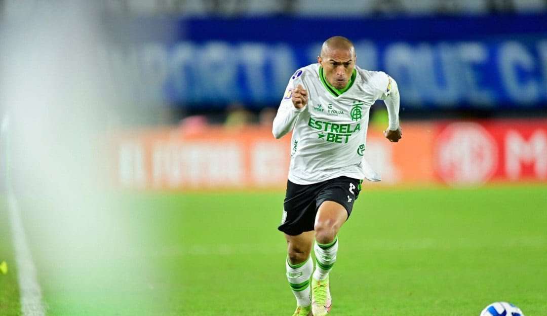 Nino Paraíba rescinde com América-MG após ter seu nome citado em operação