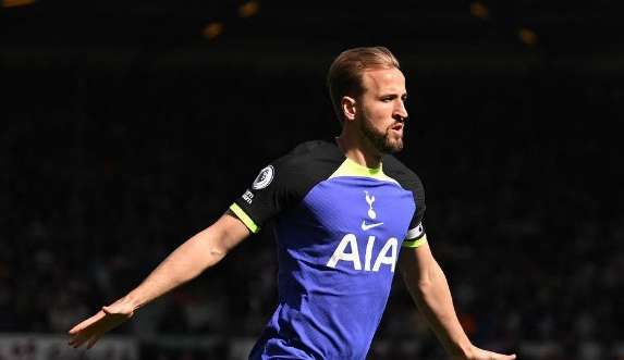 Real Madrid prepara oferta de 80 milhões de euros por Harry Kane
