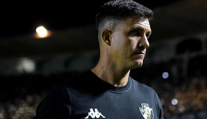 Barbieri é demitido do Vasco após derrota contra o Goiás