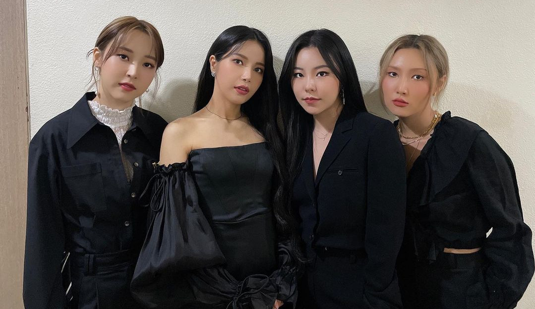 MAMAMOO lança o novo mini-álbum “/WAW”/